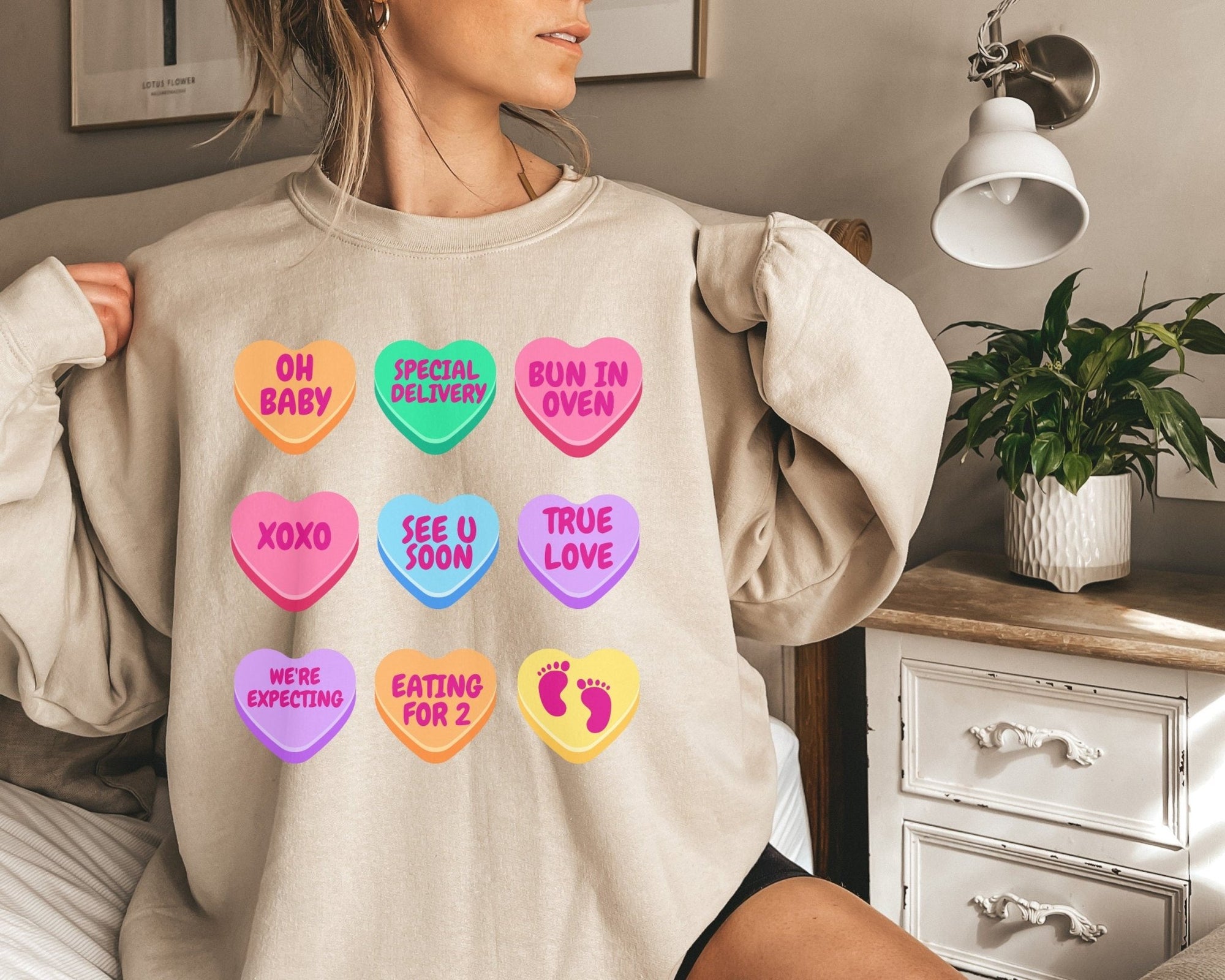 Candy Hearts Pregnancy Announcement Sweatshirt - Mod Reveals