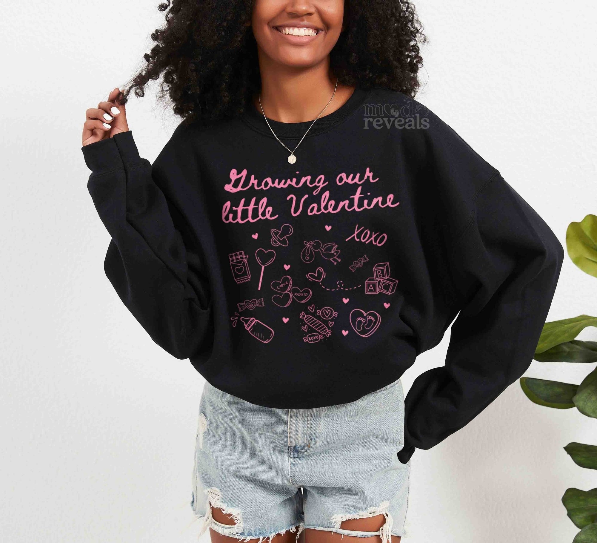 Growing our little Valentine Sweatshirt - Mod Reveals