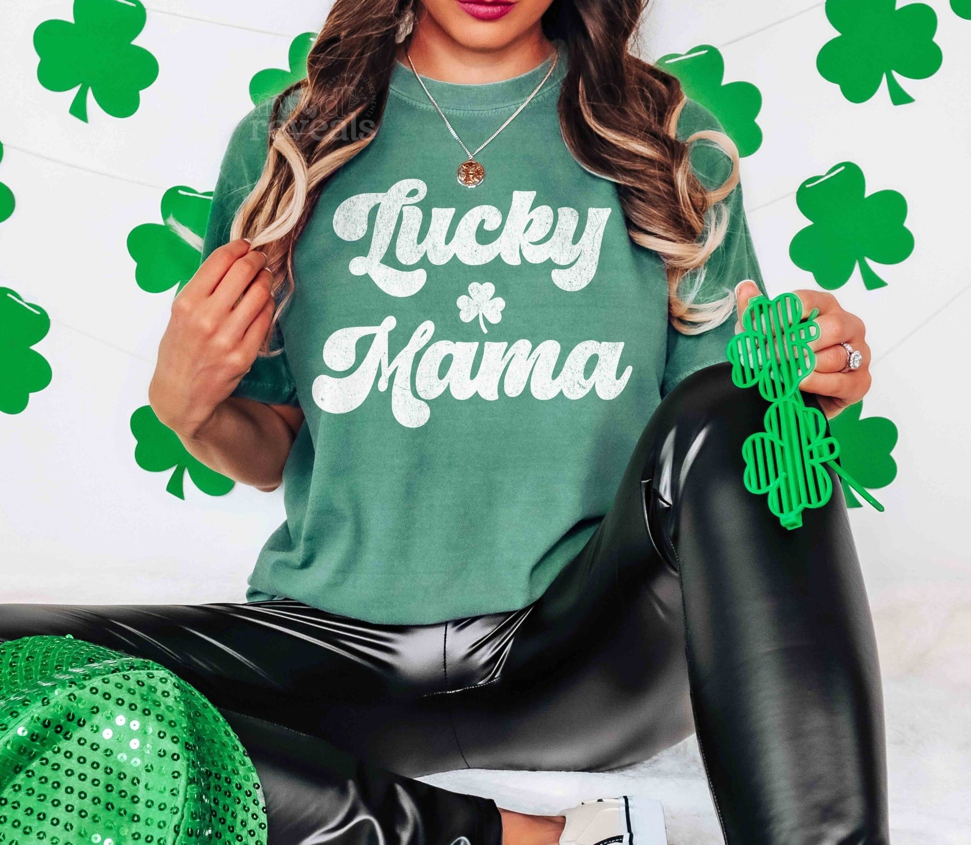 Lucky Mama Clover Shirt - Mod Reveals