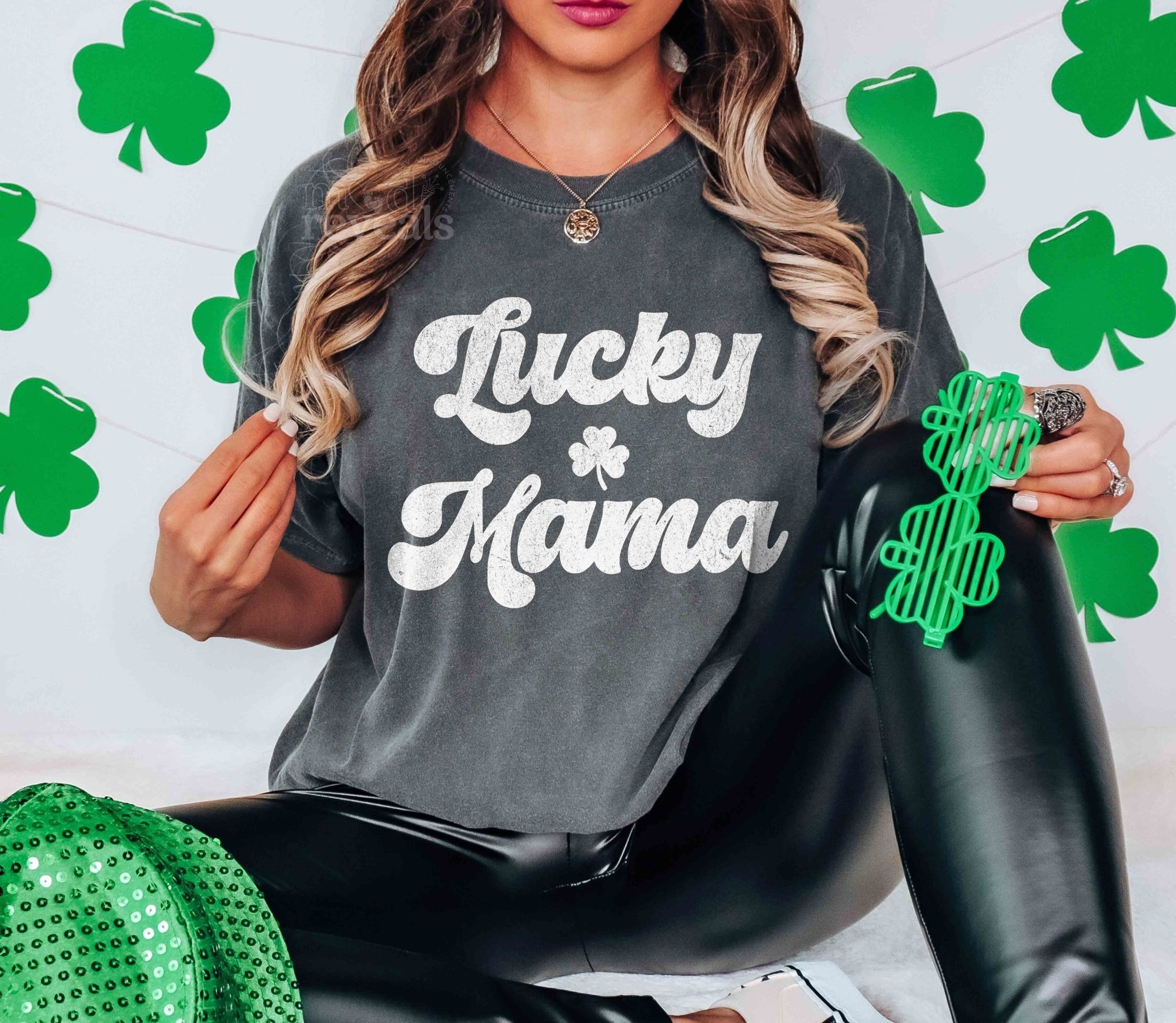 Lucky Mama Clover Shirt - Mod Reveals