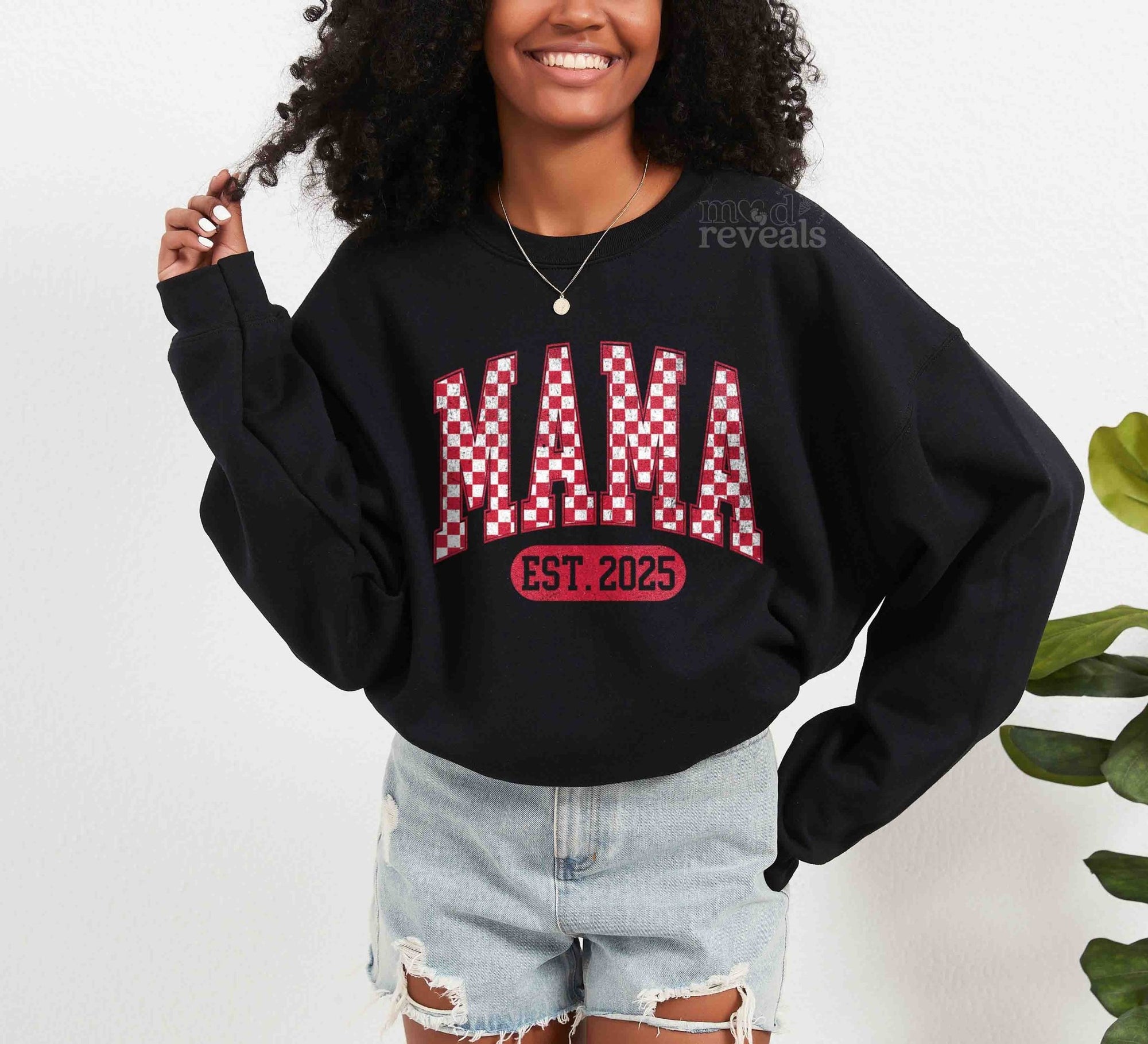 Retro Valentine Mama Sweatshirt - Mod Reveals