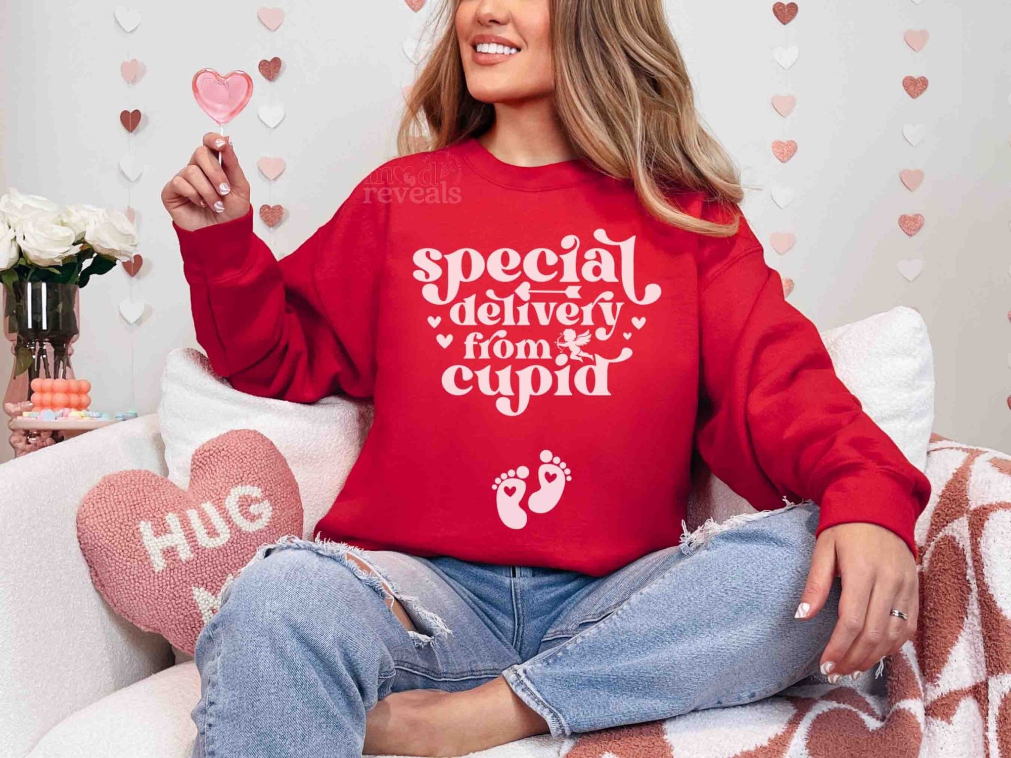 Special Delivery From Cupid Sweatshirt - Mod Reveals