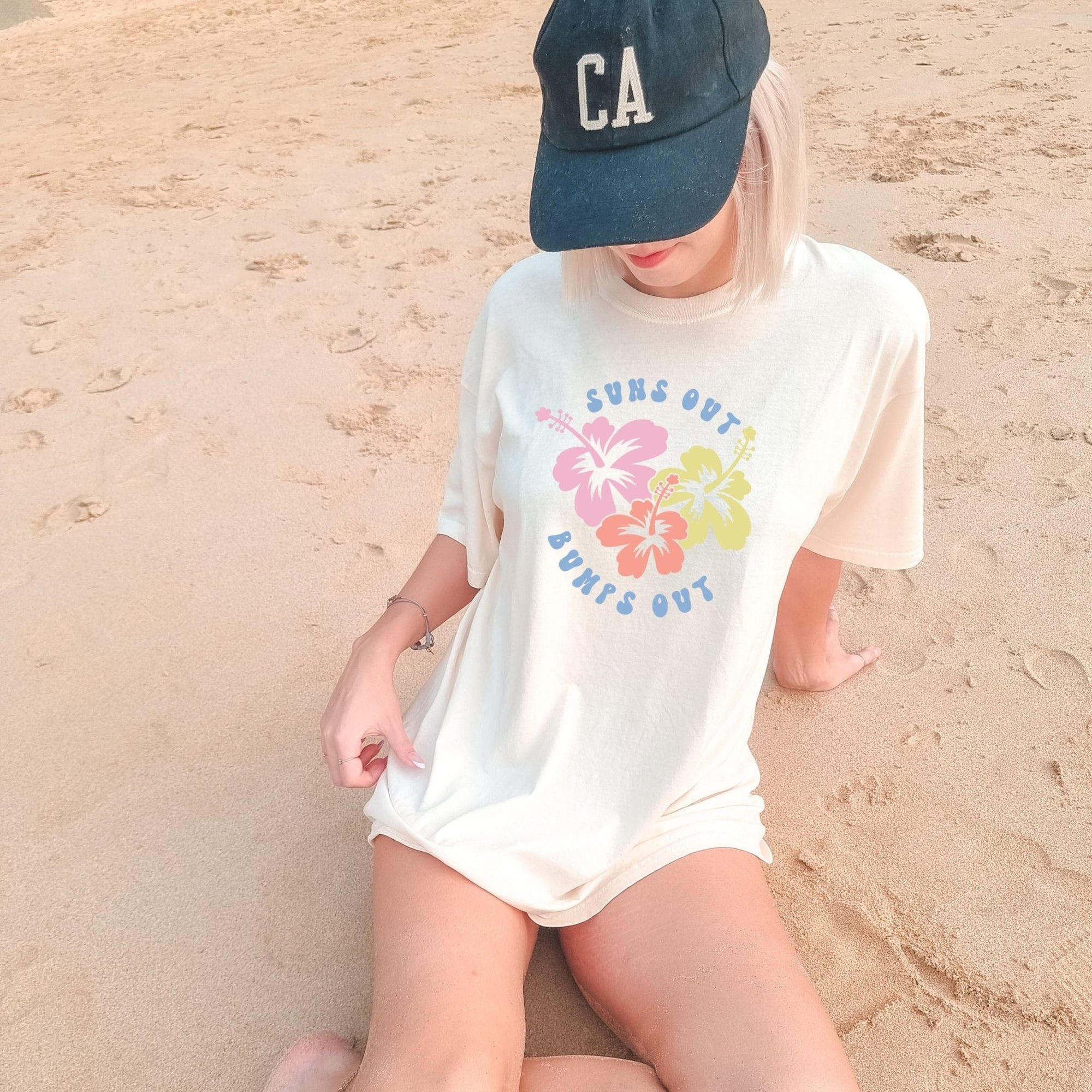 Suns Out Bumps Out Beach Tee - Mod Reveals